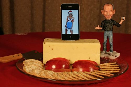 iPhone Cheese Dock