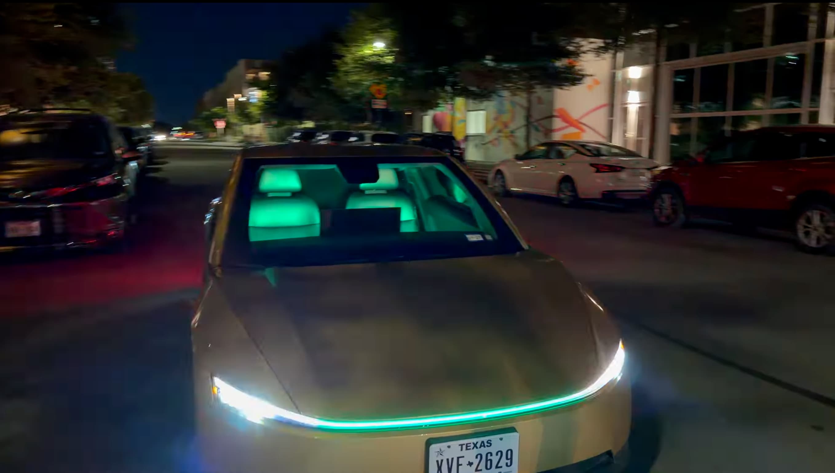 Green front and cabin lights in Cybercab